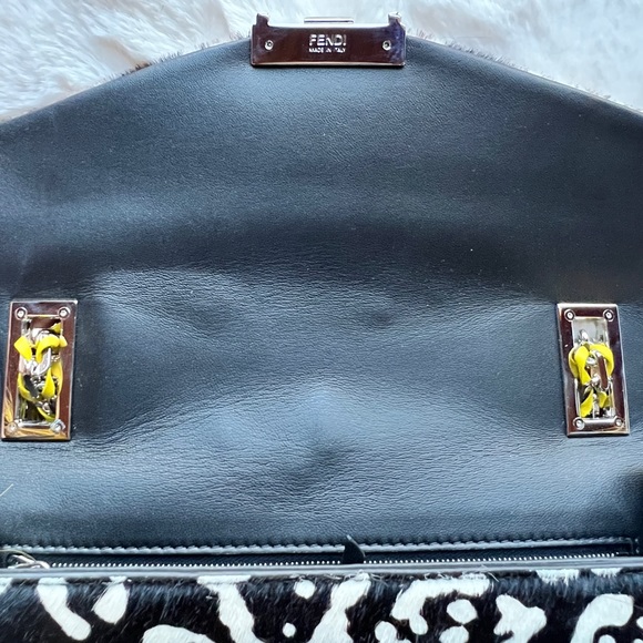 Authentic Fendi Be Baguette bag - Picture 13 of 16